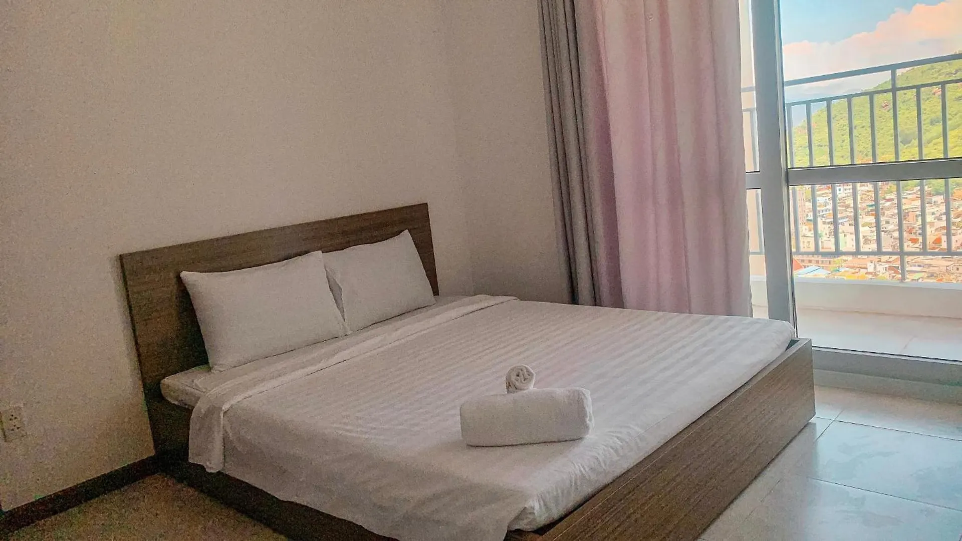 Strand Apartment Nha Trang Vietnam