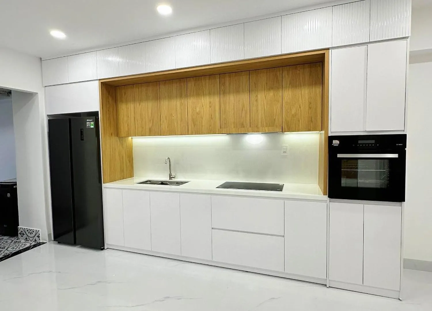 Strand Apartment Nha Trang